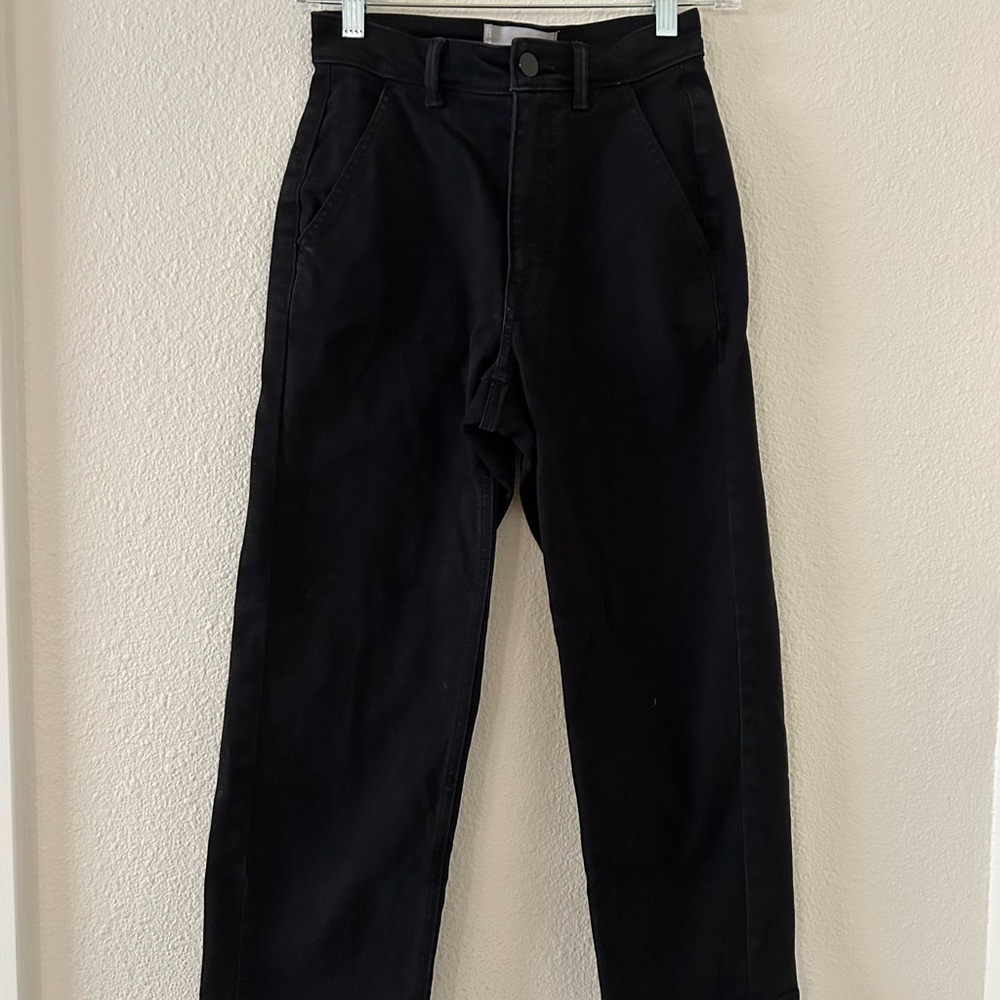 Everlane Women’s Classic Black Straight Leg Pants